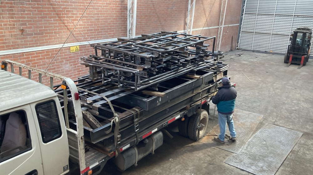 Estructuras metálicas terminadas para proyecto industrial en Chile